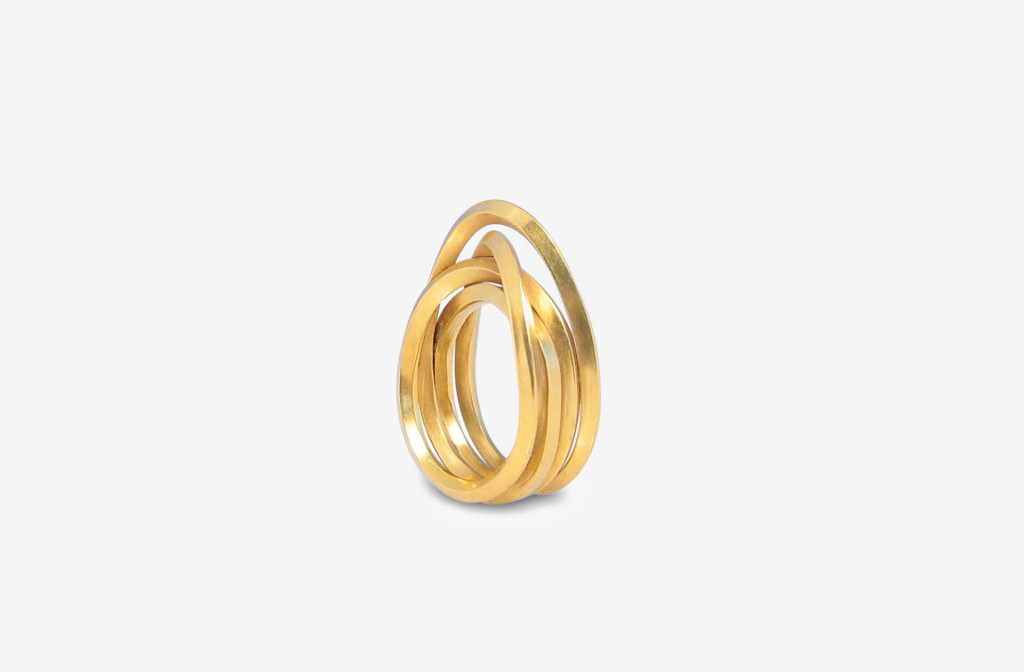 Ring <em>Endless</em>. Gold 900. MJC Winner 2010