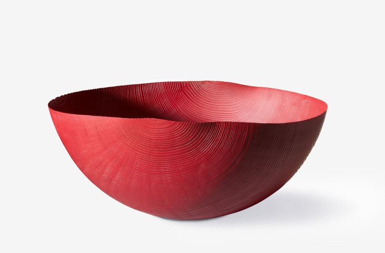 Bowl. Colored ash wood, brushed and sandblasted, 61×60 cm
