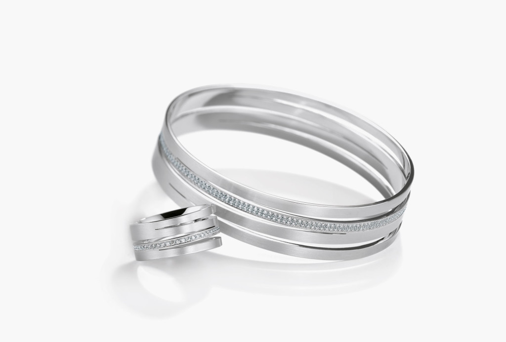 <em>Meridiano</em> bangle and ring. 950 platinum, diamonds
