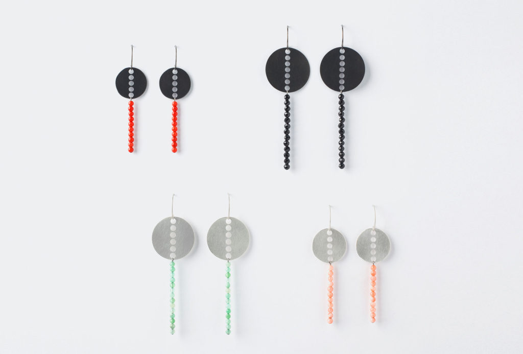 <em>inpuncto lampions</em> earrings, round, 2020. 925 silver, oxidized, coral, precious stones. Photo Mirei Takeuchi.