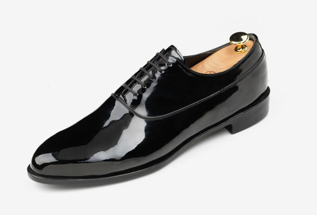 Longwing oxford. Patent leather