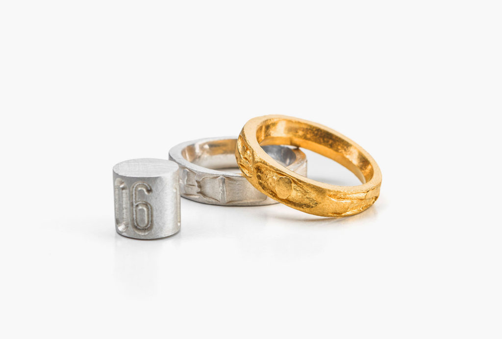 Wedding rings <em>Datumsring</em> [date ring]. Fine gold or fine silver.