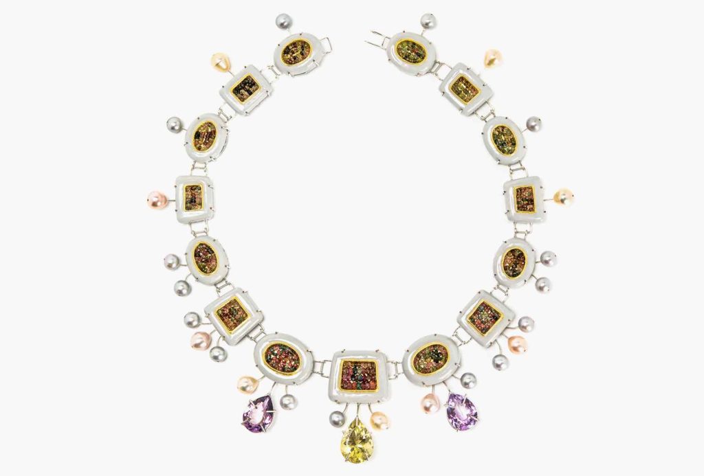 Necklace <em>Cinis</em>, 2018. Paper-mâché, silver-plated copper, citrine, rose amethysts, tourmalines, pearls, paper, gold leaf 22kt.