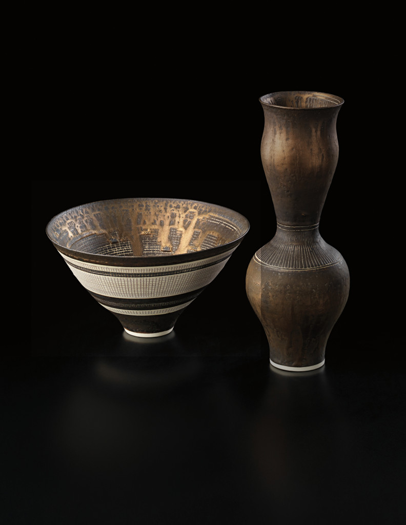 Deep conical bowl & <em>Byzantine</em> style vase. Bowl sold at Phillips New York for 81,250 $, 17.12.2013, vase estimated 16,000–24,000 $, unsold