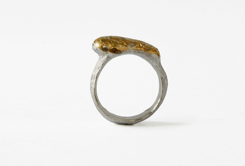 Ring. Silver 925 and fine gold
