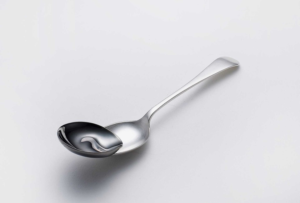 Cutlery <em>The moment of pleasure</em>, 2012–2014. Metal.