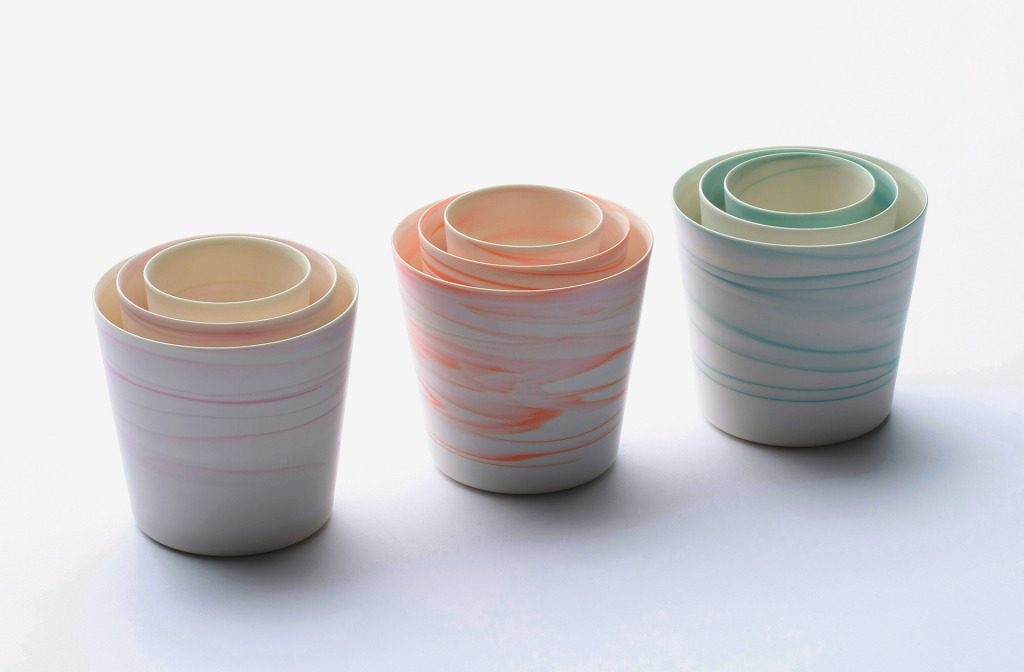 Set <em>Shadowed Color Cup</em>, 2013. White porcelain. 9.2 × 8.7 cm.