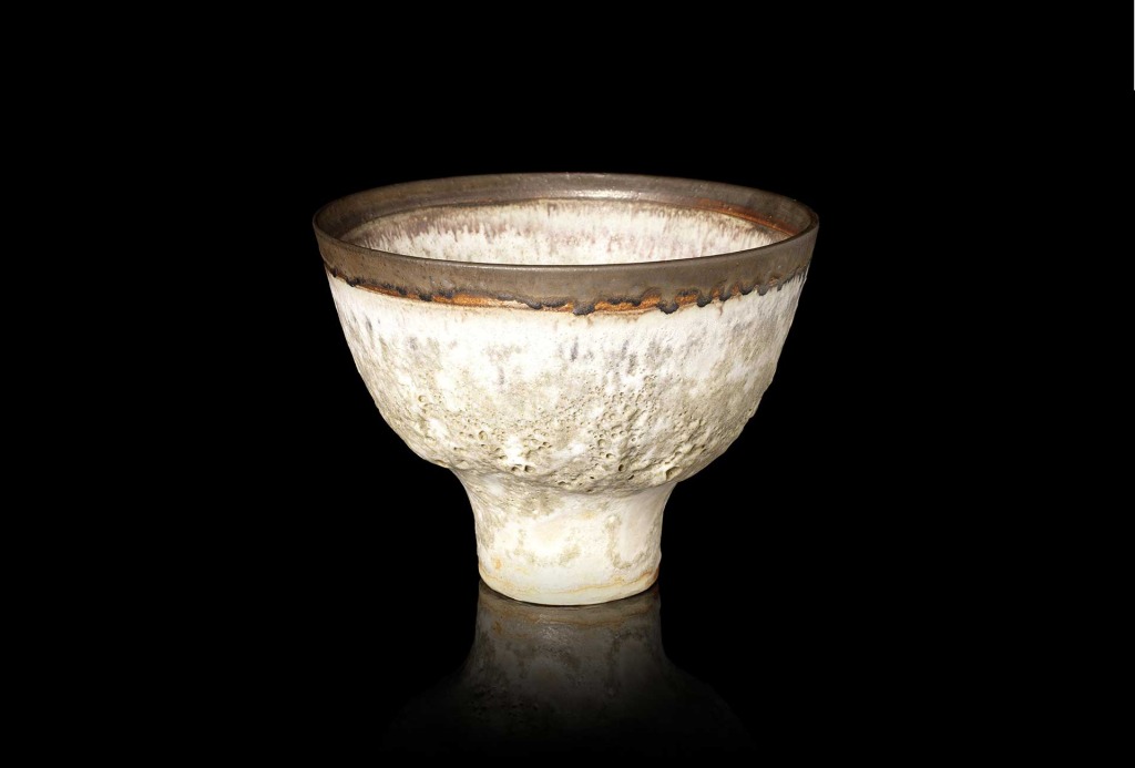 A Footed Bowl, 1982–1983