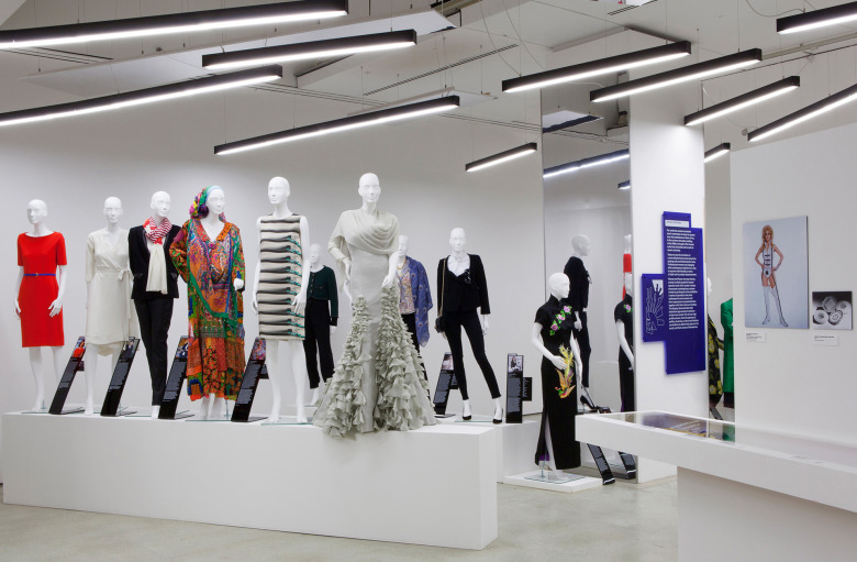 The exhibition with twenty-six outfits of contemporary women. Photo Mirren Rosie.