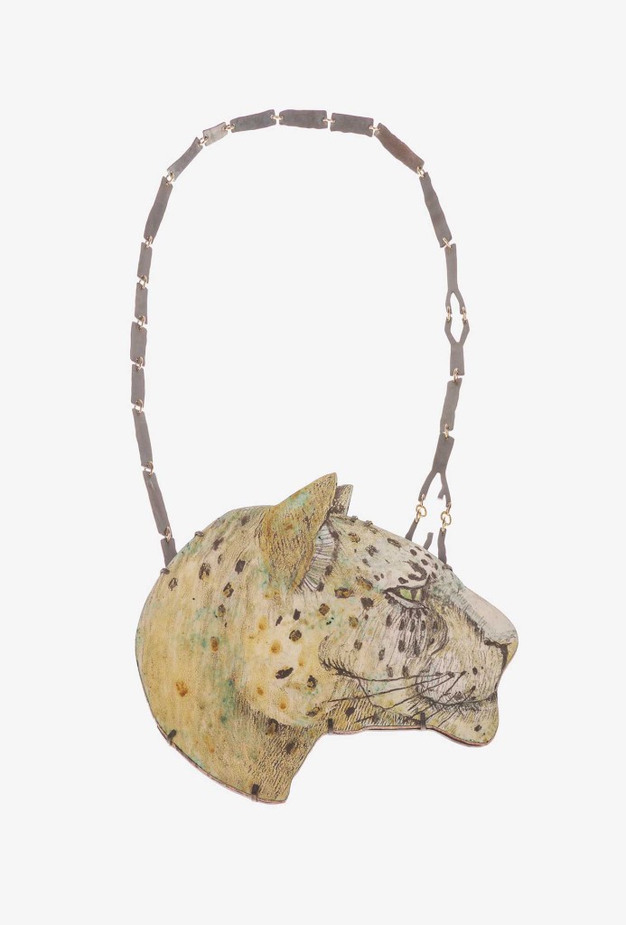 Tabea Reulecke, necklace <em>Leopard</em>, 2014. Oxidized silver, 750 gold, enamel on copper. 35 × 14 × 1 cm.