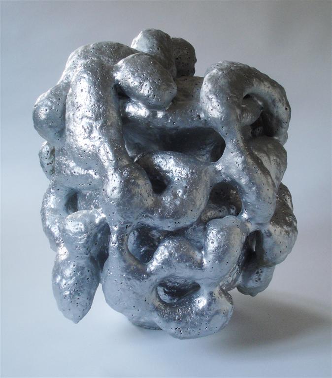 Object <em>Horror Vacui</em>, 2010. Ceramic, 45x40 cm