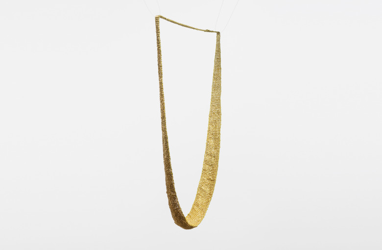 <em>Rock me baby</em> necklace, 2012. Gold, silk tread.