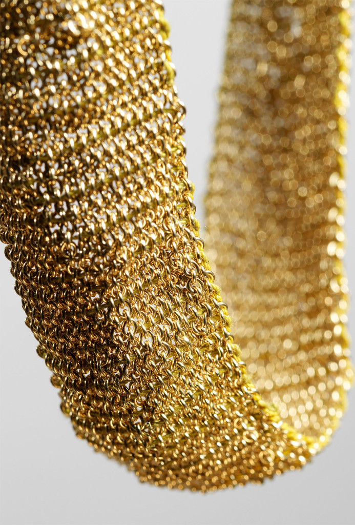 <em>Rock me baby</em> necklace, 2012. Gold, silk tread. Detail.