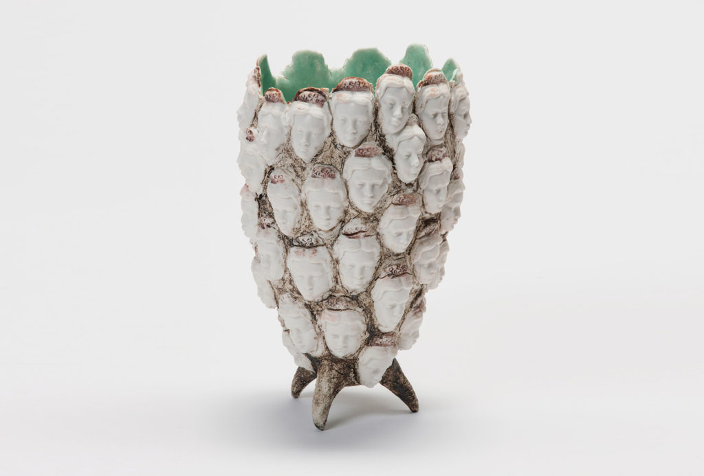 <em>Sissi</em> vase, 2016. Stoneware, porcelain, h 22 cm Ø 14 cm. Photo Frank Kleinbach.