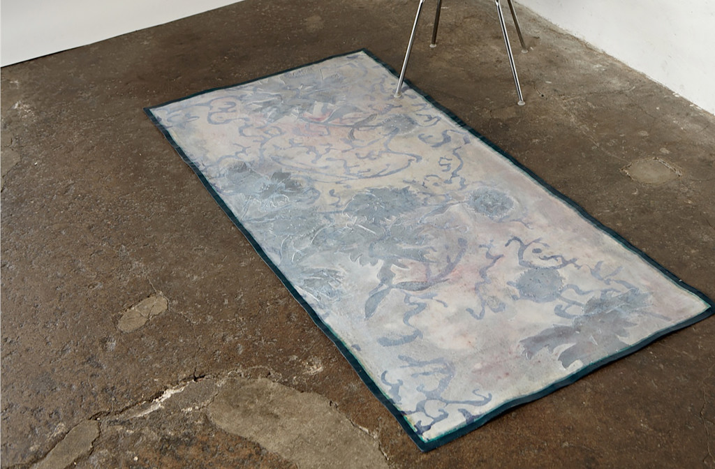 Floorcloth <em>Sternless Caroline</em>, 2014. Acrylic and linen on canvas, 90x200 cm. 1600 €