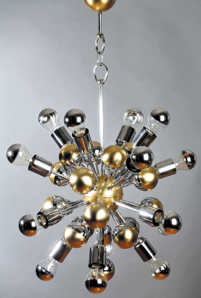 Italian
Sputnik chandelier, 1960ies. Chromed iron, chromed aluminium. Andrea Kuhls und Nicole Ebeling,
Hannover, DE & IT
