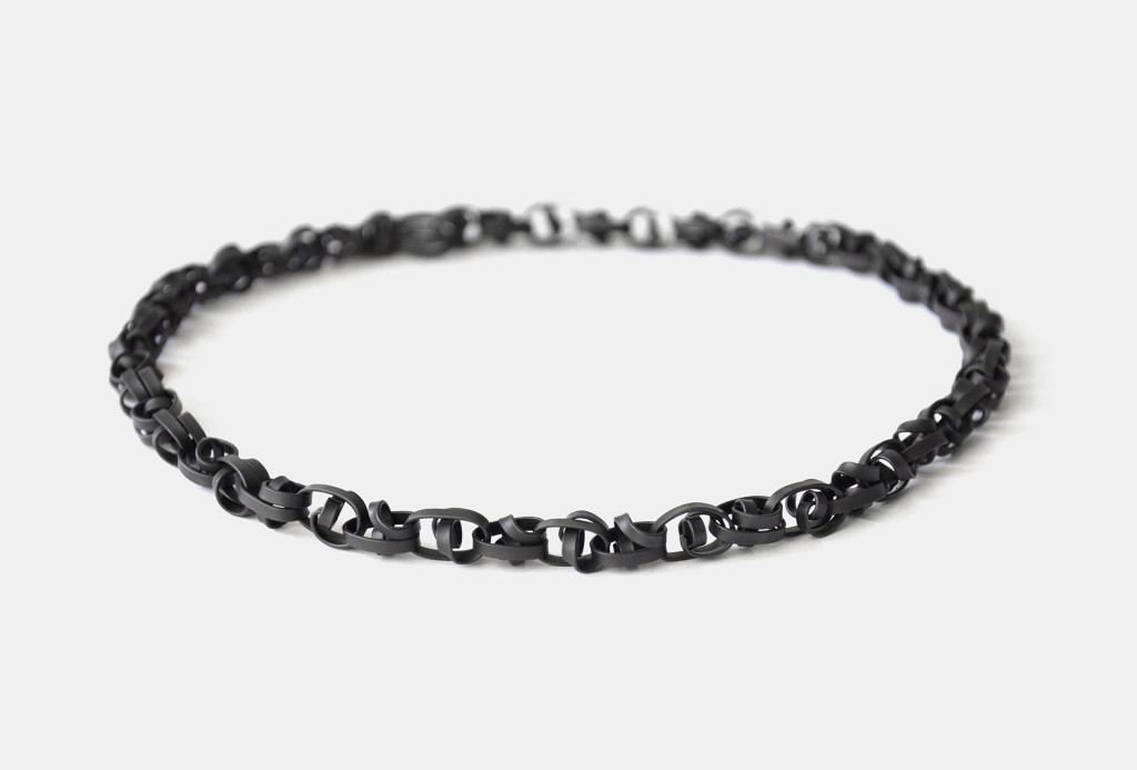 <em>Cluster</em> necklace. Stainless steel black