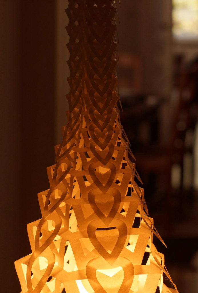 <em>Lucella</em> lamp. Japan paper