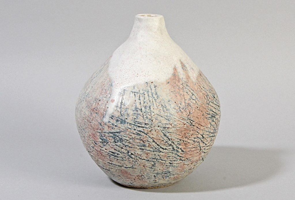 Studio ceramics by Dieter Cumbiegel