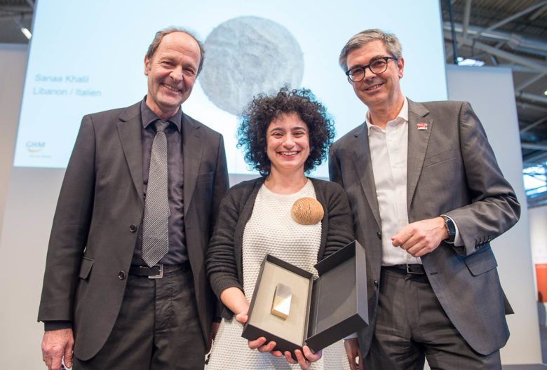 Conferral of the Herbert Hofmann Prizes. Wolfgang Lösche (director of the special jewelry show, Chamber of Commerce of Munich and Upper Bavaria), prizewinner Sanaa Khalil, and Dieter Dohr (chairman of the board of GHM).