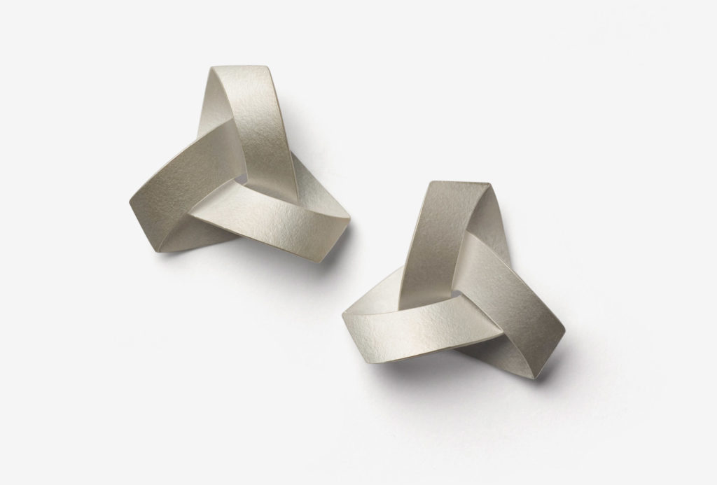 <em>KUMI</em> earrings (Musubi series). Silver 925