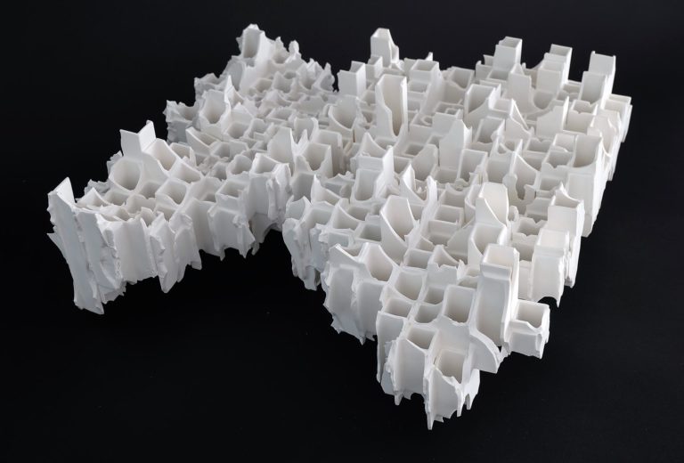 Kouzo Takeuchi, <em>Modern Remains Townscape</em>, 2006. Porcelain. To be seen at the ESH Gallery, Italy. Photo ESH Gallery