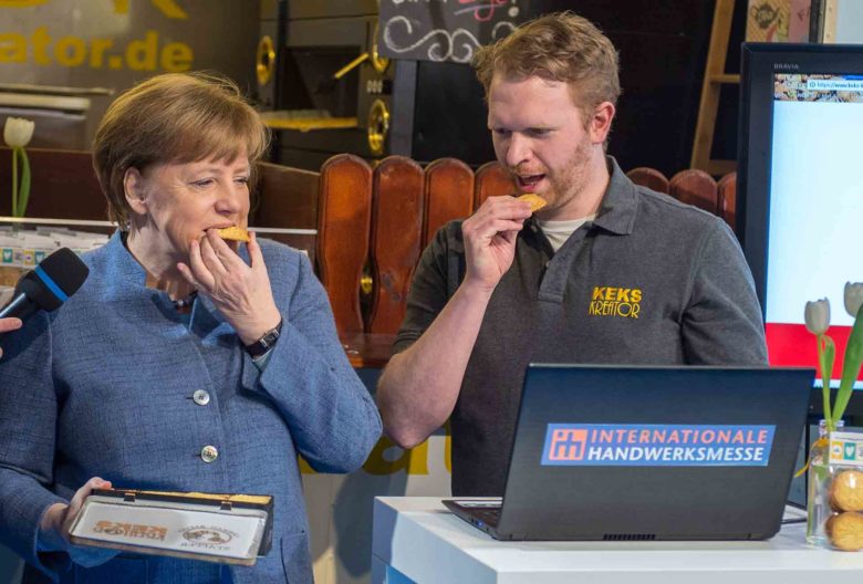 Bayerischer Staatspreis 2018, Angela Merkel, Messerundgang IHM
