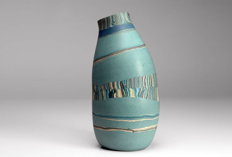 Vessel, 2016, H 47 cm. Colored clay and porcelain, built up ground and polished.