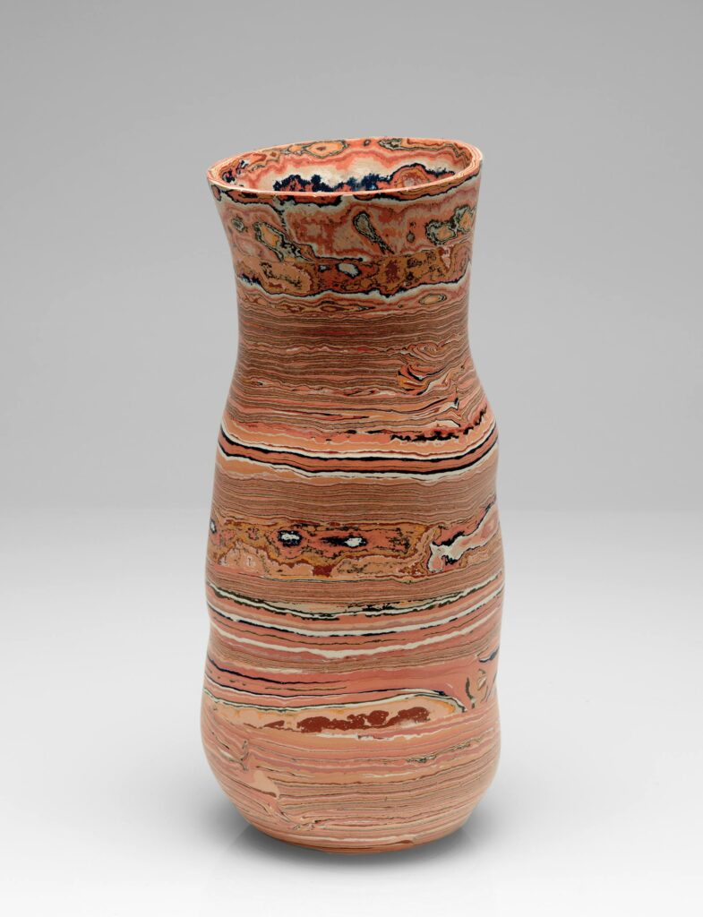 Vessel, 2020, H 38 cm. Colored clay and porcelain, built up ground and polished.