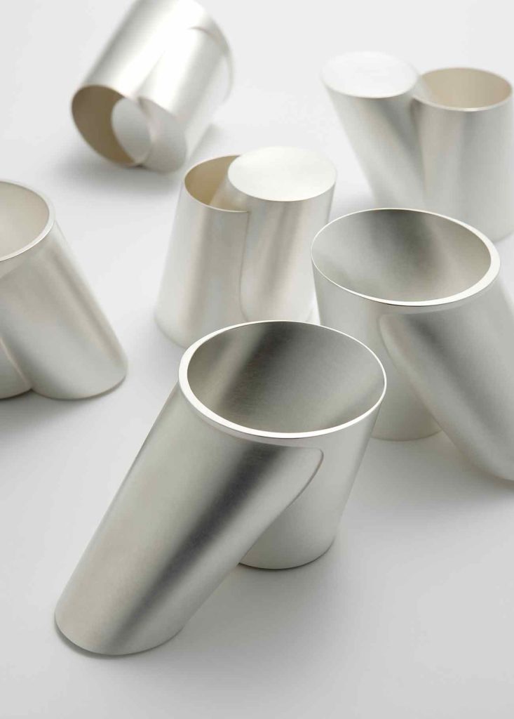 <em>Cup dragged</em>, 2010-2012. Silver 925, CAD design, forged, mounted, H 8 cm. Photo KC Studio