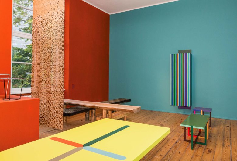 On the left, curtain by Eliza Strozyk. Center, seating by Zascho Petkov. On the right, table, seating and wall object by Martin Holzapfel. © Philipp Haas.