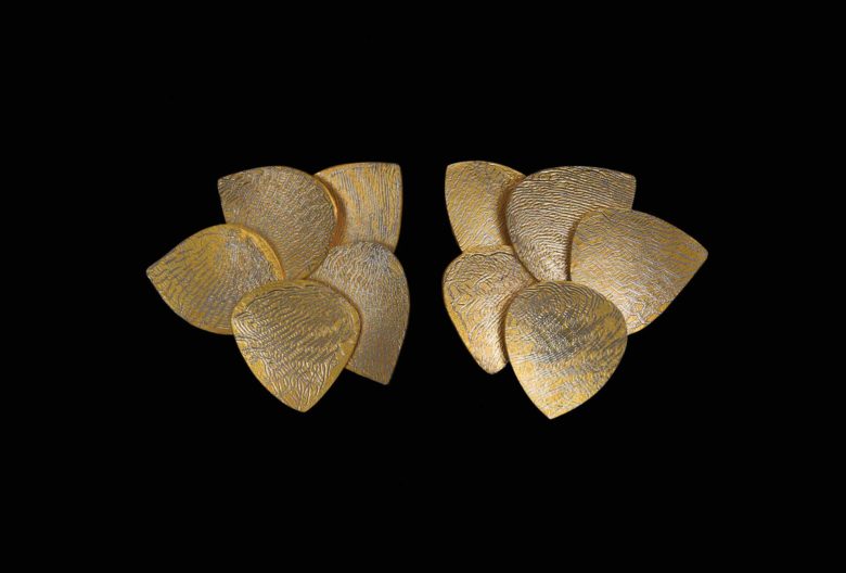 Earrings of five leaves, gold and platinum, 2019. Photo James Champion.
