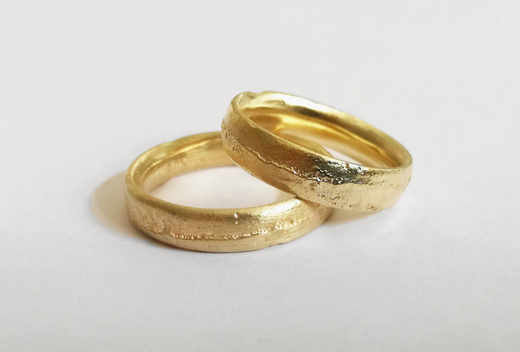 Wedding rings. Gold 585, melted in sand.