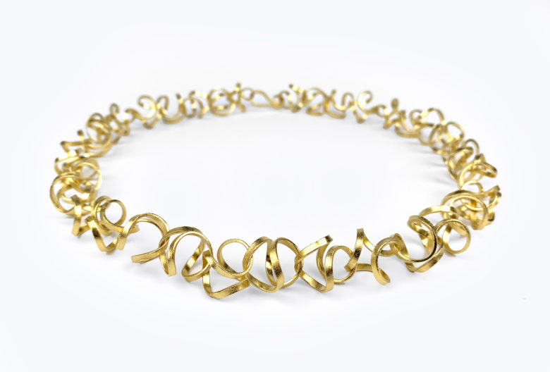 <em>FEM</em> necklace. 750 yellow gold.
