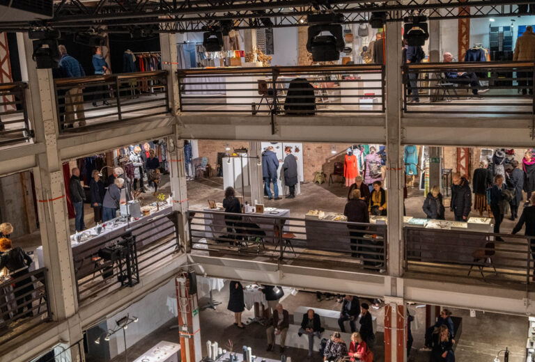 Once again, the Zeughausmesse will take place at KühlhausBerlin at Luckenwalder Straße 3.